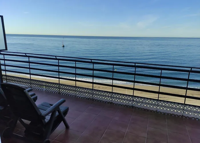 Apartament In First Line Apto 4-6 *