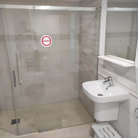 In First Line Apto 4-6 * Marbellac