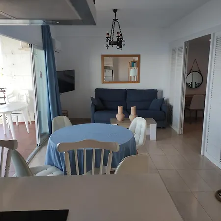 In First Line Apto 4-6 * Marbella