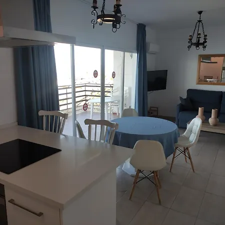 In First Line Apto 4-6 Apartment *