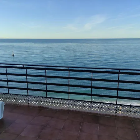 In First Line Apto 4-6 Apartman