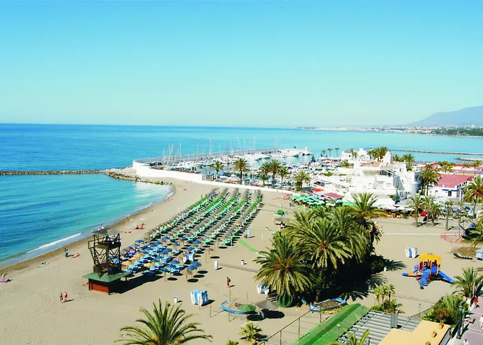 In First Line Apto 4-6 Marbella