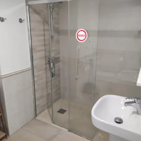 In First Line Apto 4-6 Apartament *