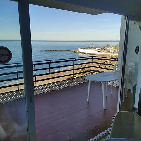 In First Line Apto 4-6 Apartament Marbella